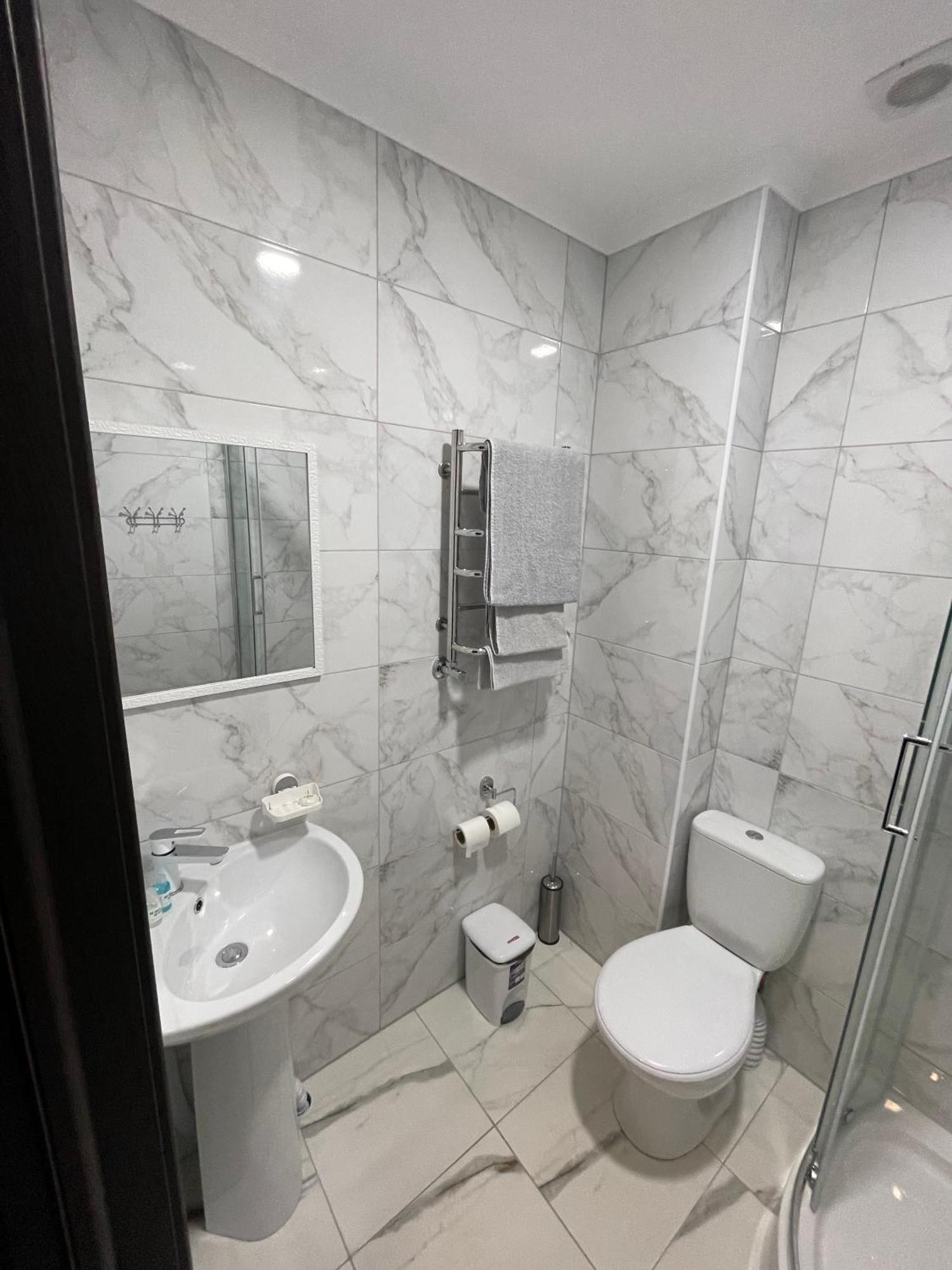 Ні Пуху, Ні Пера! Hotel Reshetylivka Bagian luar foto